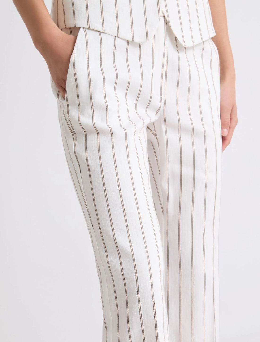 pantalone flare in lino MLLFEBO 001 MARella 