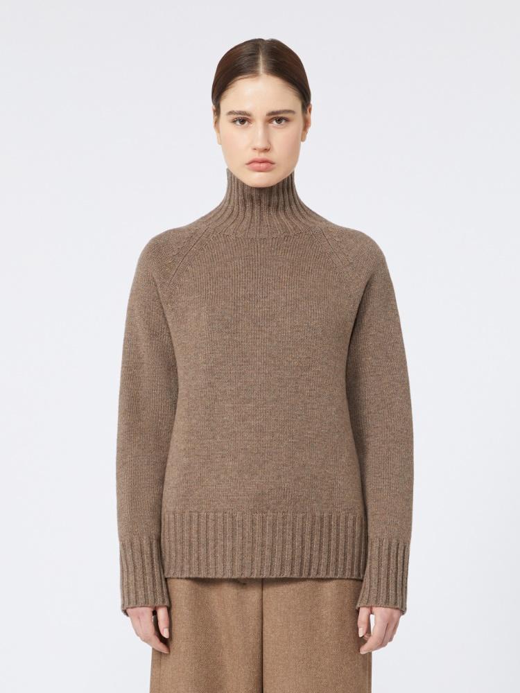 MANTOVA007 S MAXMARA