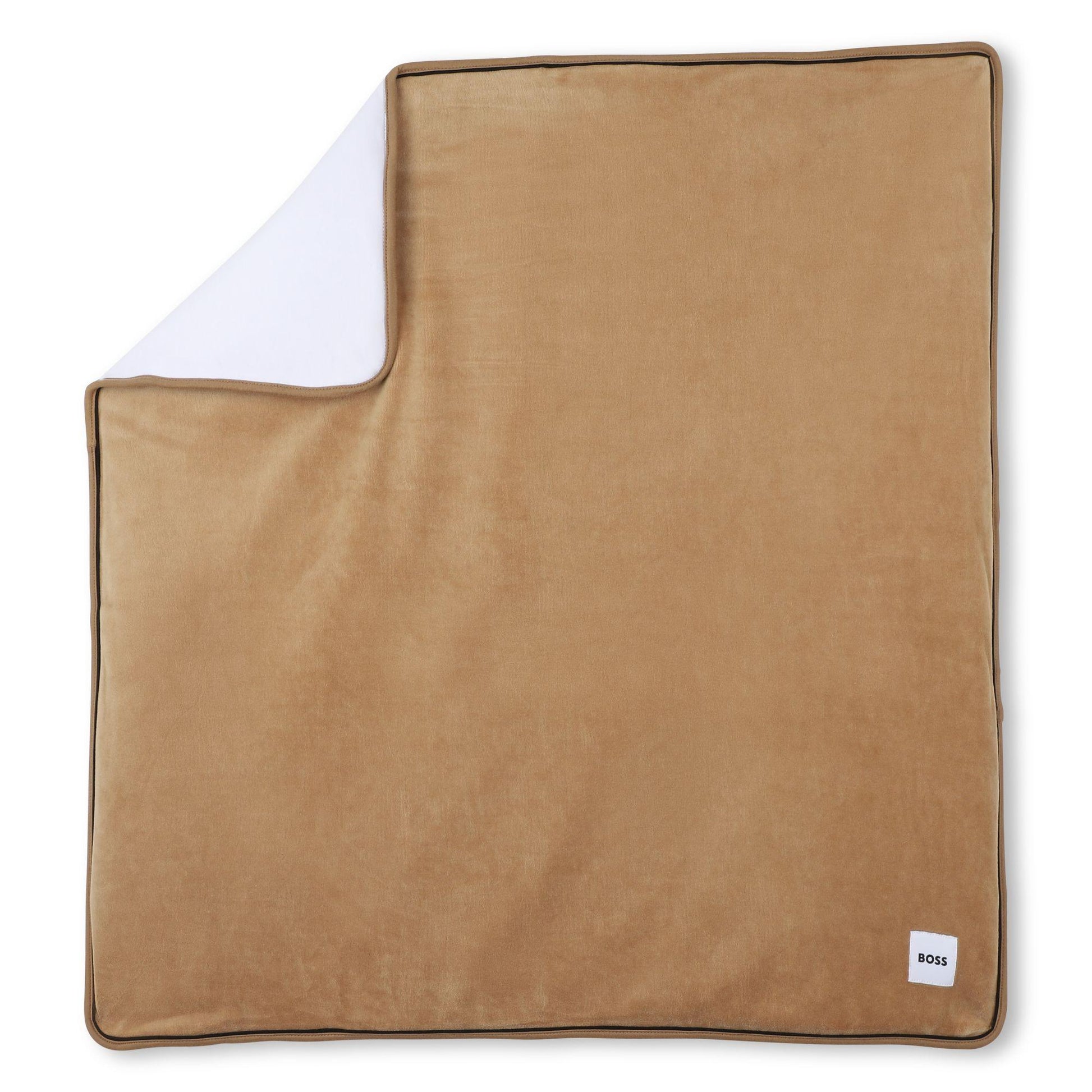 coperta logata J52672 269 BOSS 