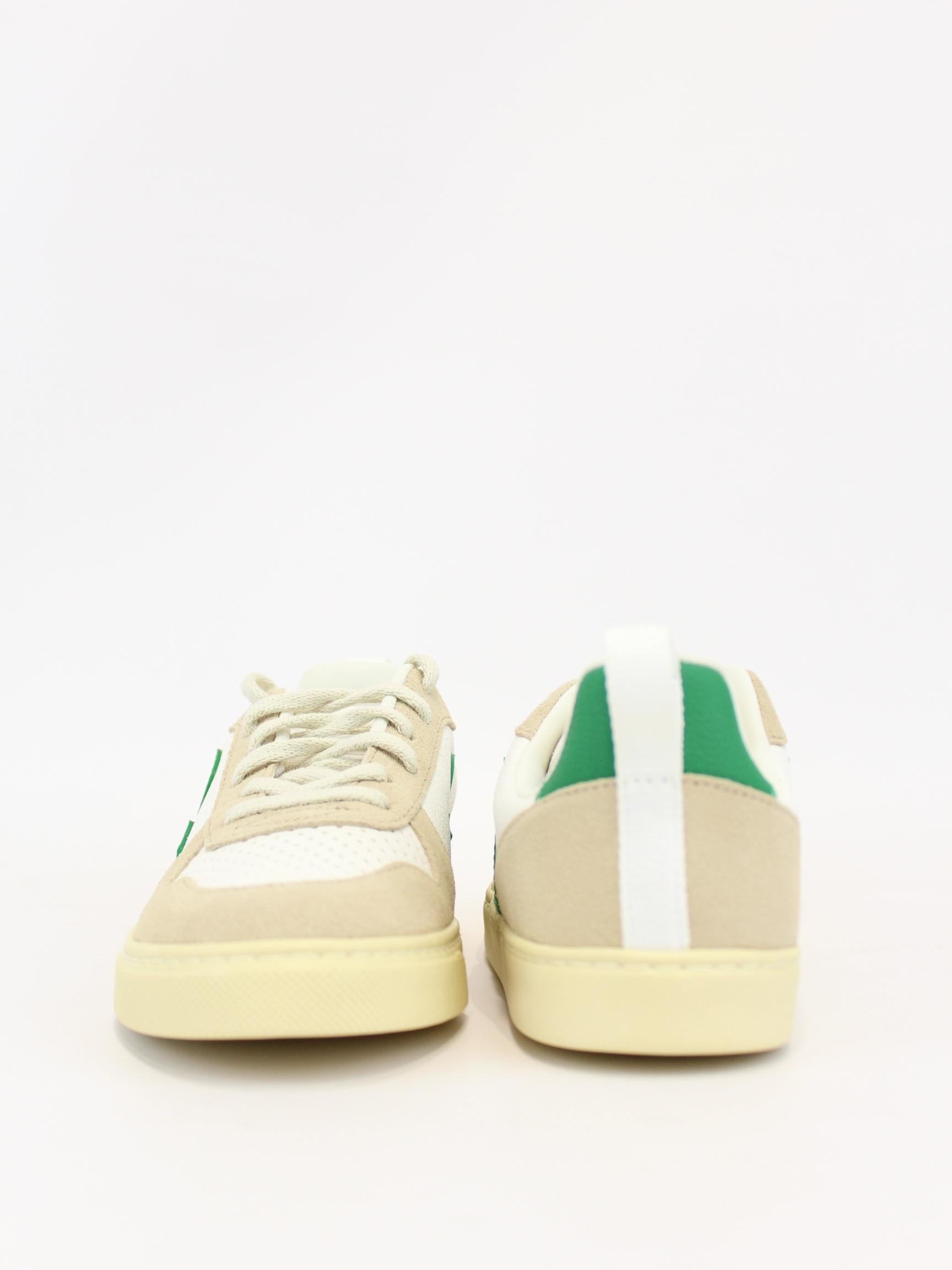sneakers con lacci CX0503225C ALMOND VEJA 
