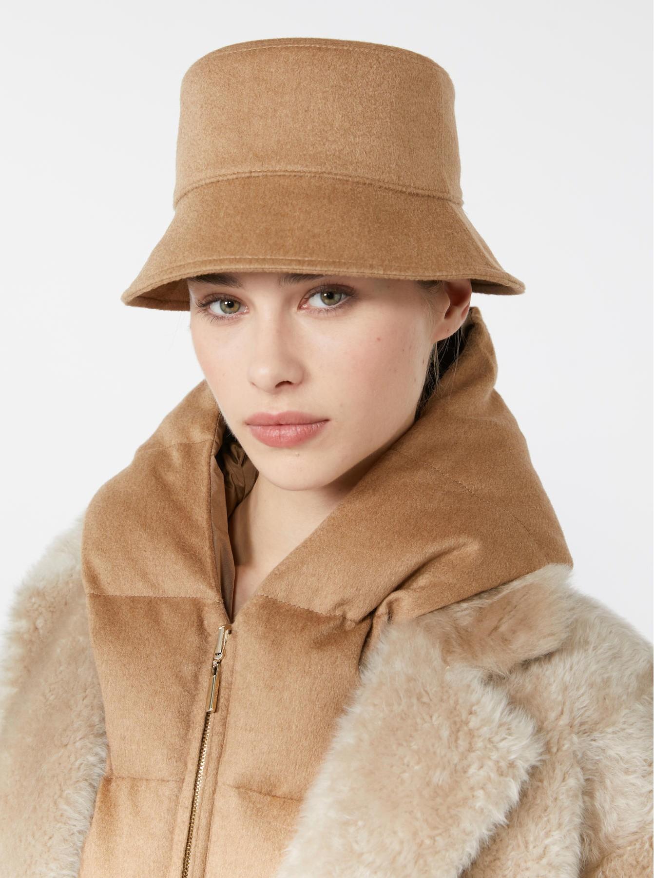 cappello cloche GESSO 001 MAXMARA THE CUBE 
