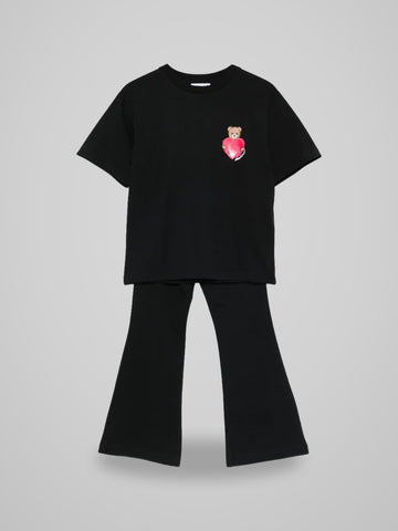 tuta con pantalone e maglietta