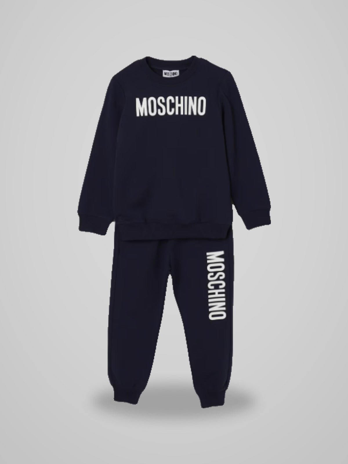tuta con logo moschino