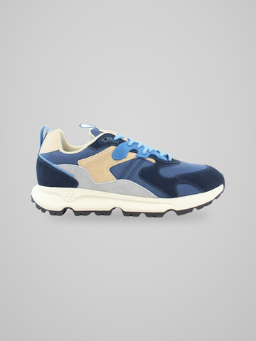 sneakers song con dettaglio