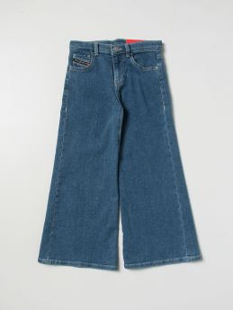 Jeans a zampa in denim