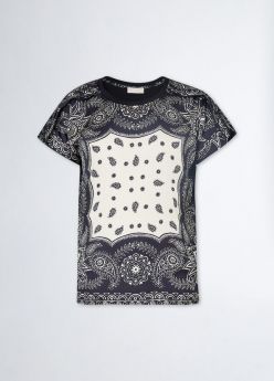 t-shirt con stampa